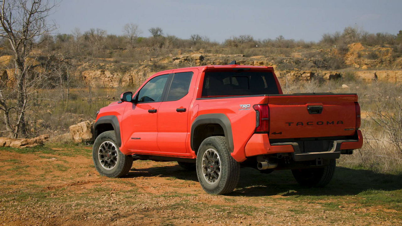 2024 Toyota Tacoma i FORCE Max TRD Off Road SolarOctane EXT BRoll mp4
